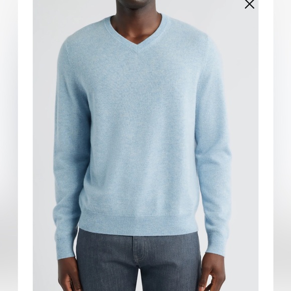 Men’s Cashmere sweater Sz M light blue Nordstrom never worn price firm!